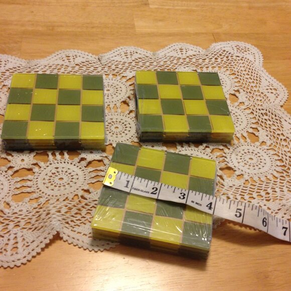 Checked green coasters, set of 12, new items - Picture 2 of 3